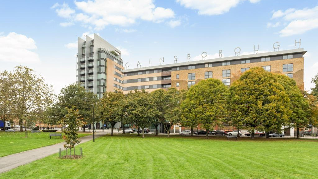 2 bedroom homes 15, Gainsborough Studios East, N1 5ED Homes for