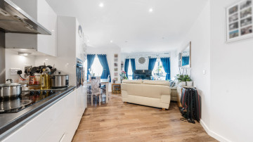 Canaletto Court 86624