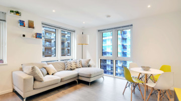 Discovery House 1 - Bed