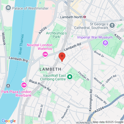 Stunning 2-Bedroom Purpose-Built Flat in Central London map