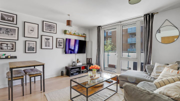 35 Robsart Street, London