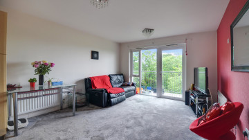 CanalsideGardensUB25TJ