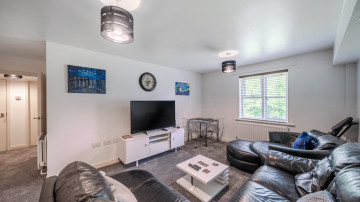 Beaumaris Gardens (20160525)