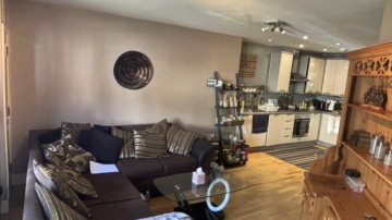 36 Featherstone Court (Ref: 1528)