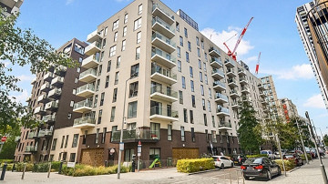 Flat 165, 41 Chandlers Avenue