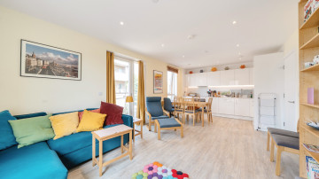 Herati House (13250925)