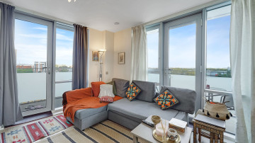 Flat 36, 3 Rick Robert’s Way