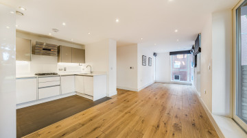 Flat 2, Tabard Street