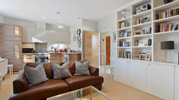 Bromyard House, Bromyard Avenue