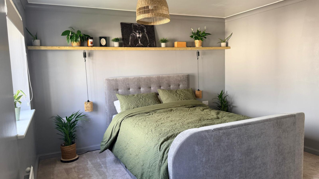 Grassendale Avenue, North Prospect