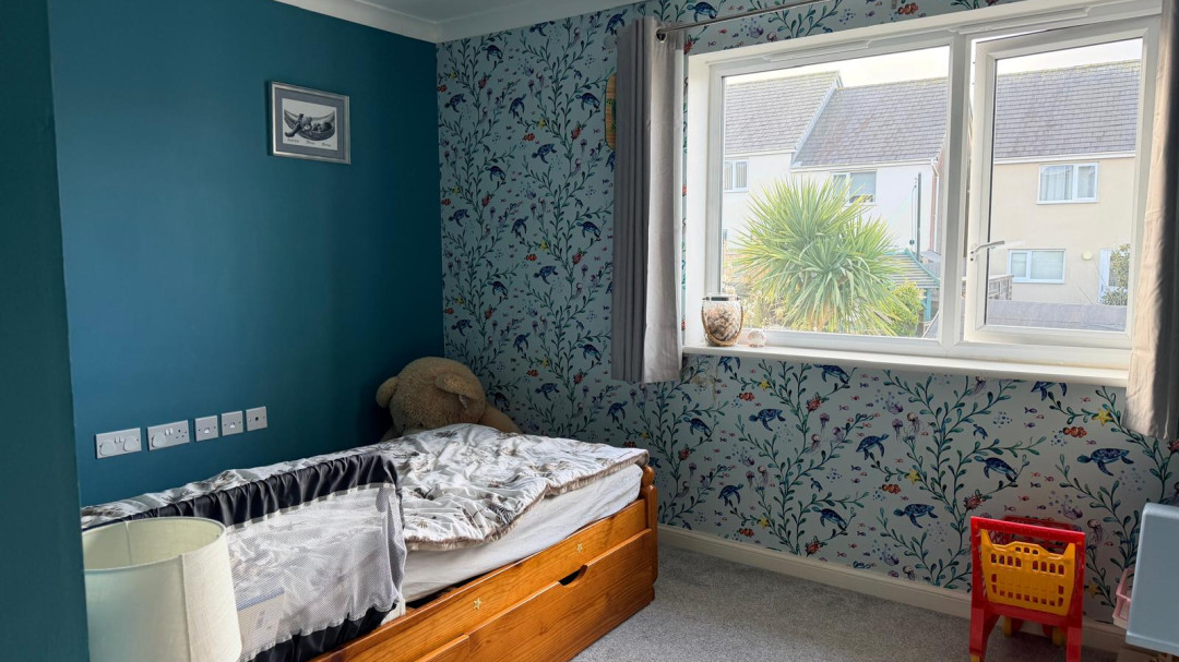 Grassendale Avenue, North Prospect